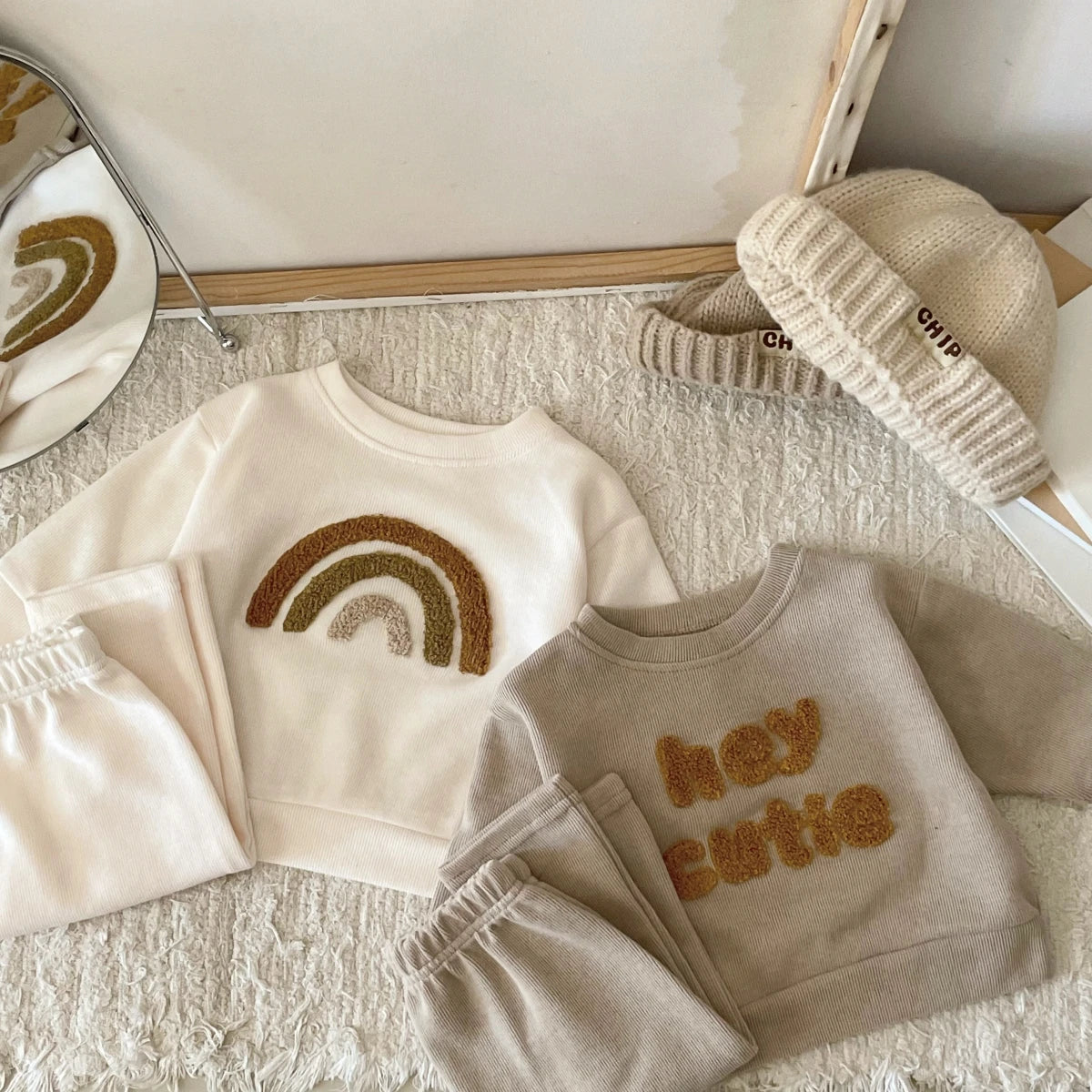 Unisex Baby Clothing Set - Comfortable & Stylish for Every Season