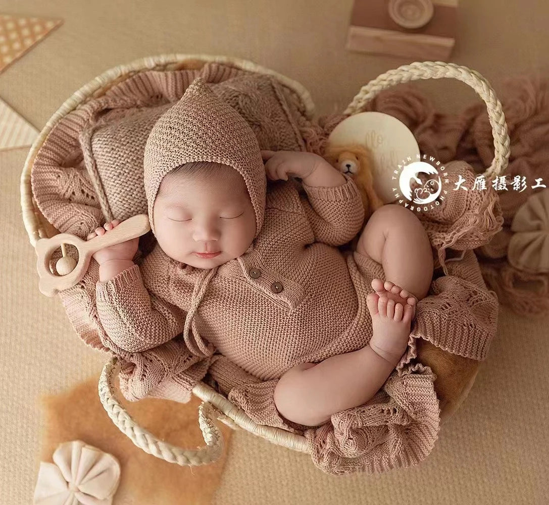 Newborn Photography Chair Prop